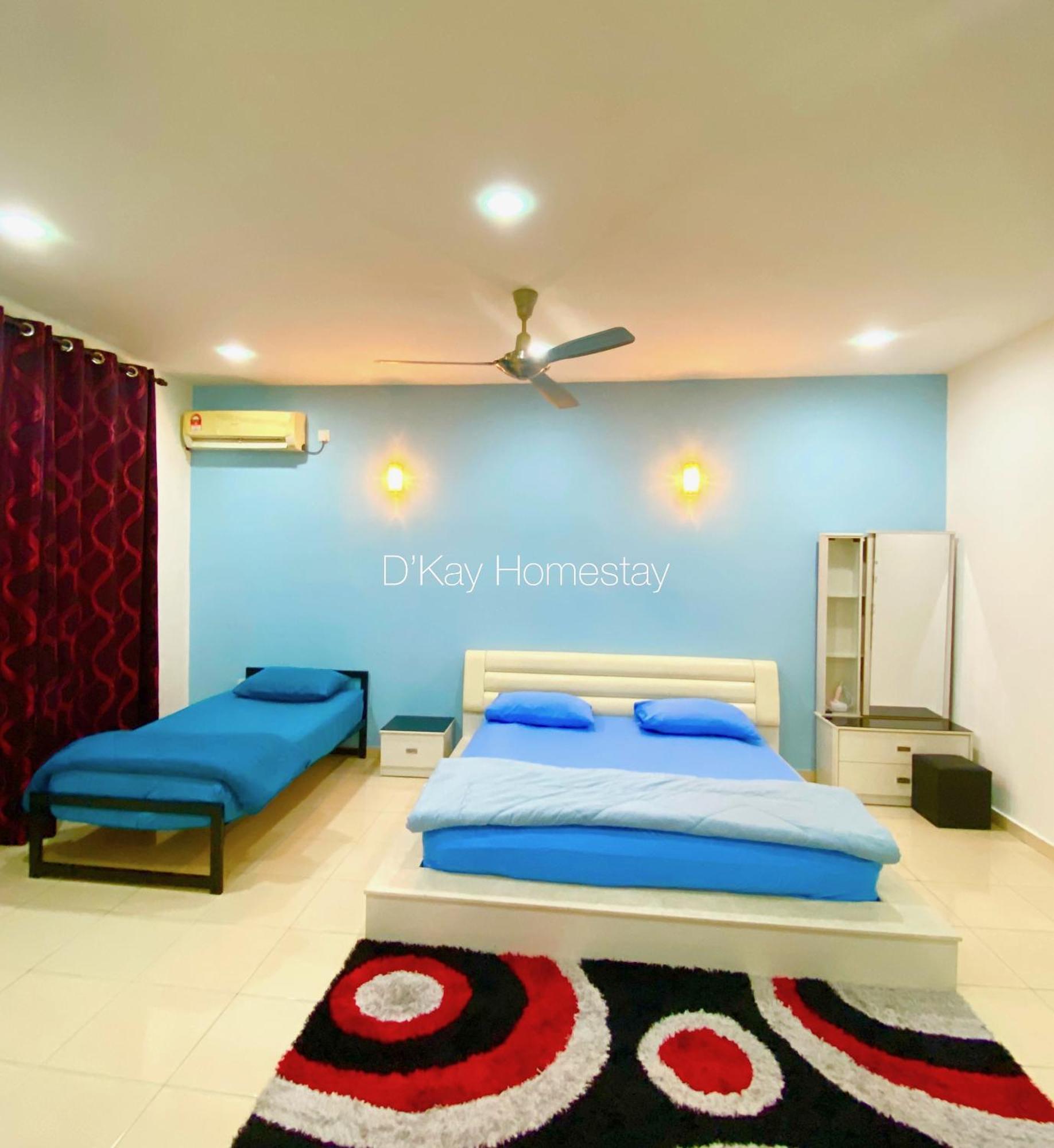 4 Bedrooms Homestay, Fully Aircond In Sendayan By D'Kay Homes I 10-15 Pax Seremban Exterior photo