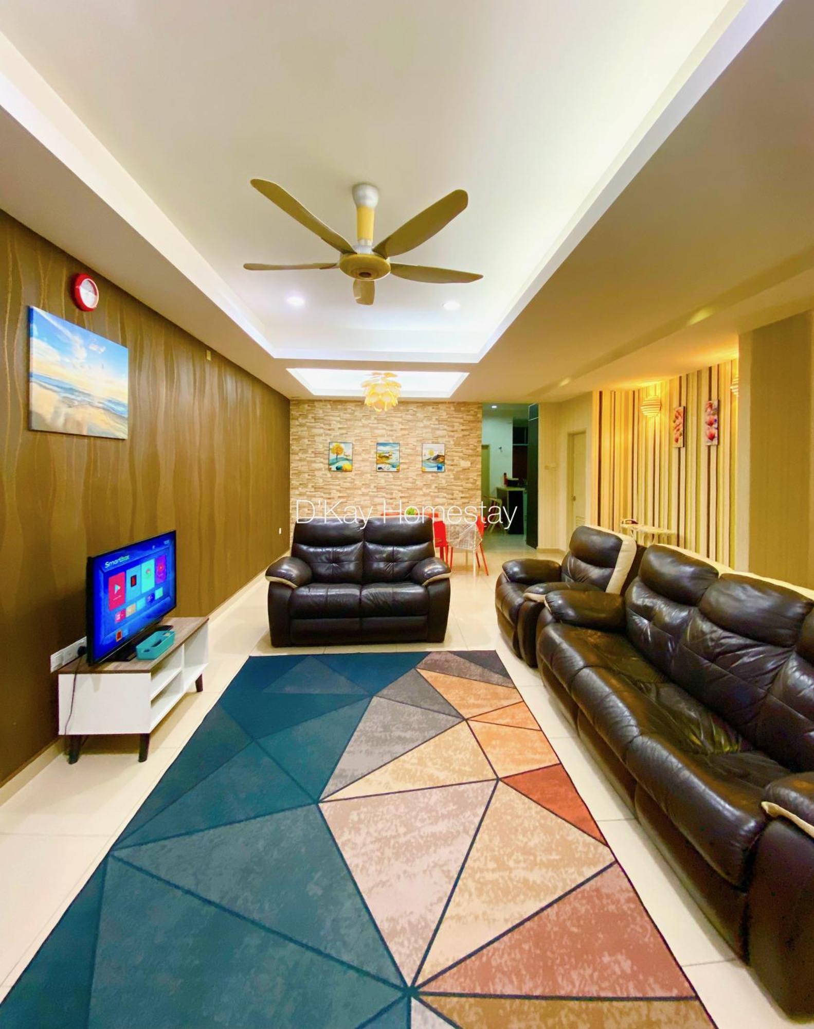 4 Bedrooms Homestay, Fully Aircond In Sendayan By D'Kay Homes I 10-15 Pax Seremban Exterior photo